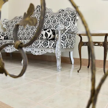 Gasthuis House Dubai Trogir
