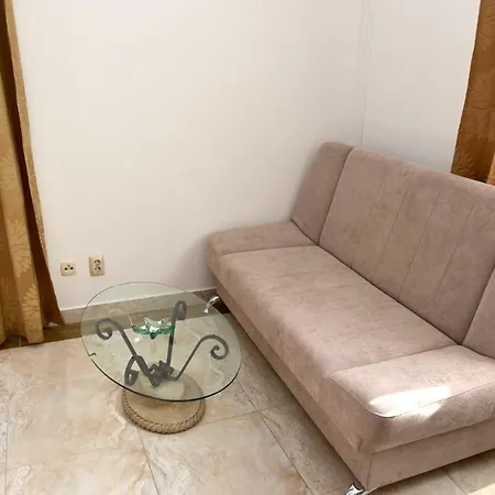 Konukevi House Dubai 4*