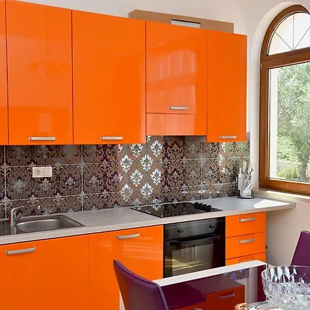 House Dubai 4*