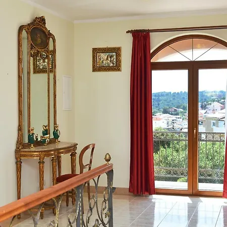 Guest house House Dubai 4*